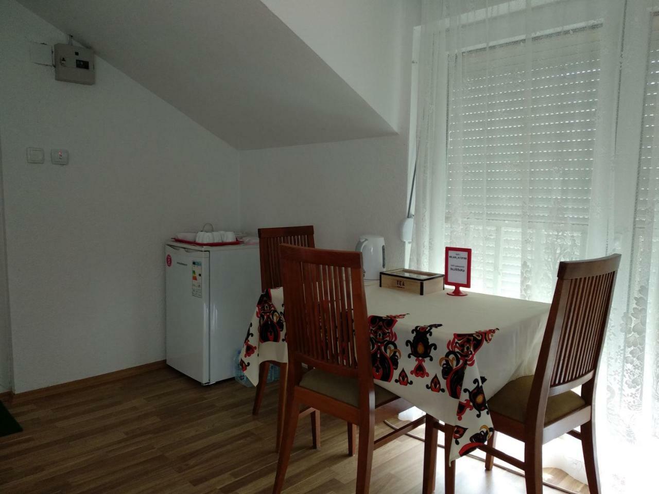 Family House Near Motorway 6 Guests 3 Bedrooms Veles Dış mekan fotoğraf